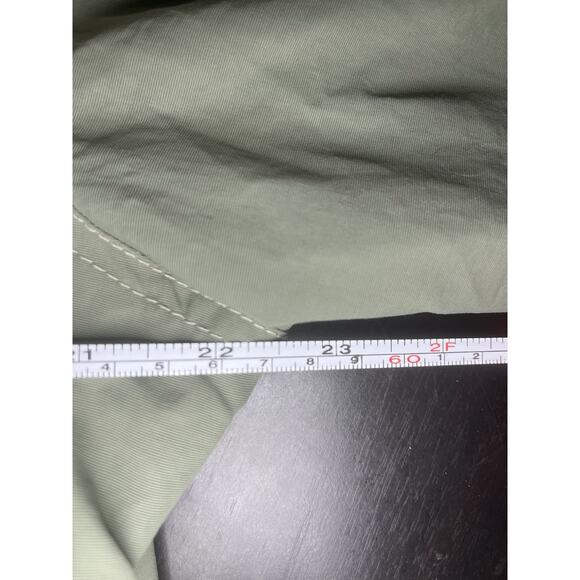 Eddie Bauer Lightweight Hooded Nylon Jacket – L - Picture 15 of 16